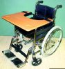 Tablette confort pour fauteuil roulant