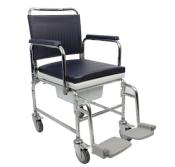 Chaise percée à roulettes