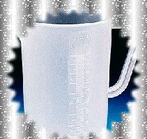 Pichet plastique gradué ultra résistant