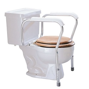 AIDES DANS LES WC