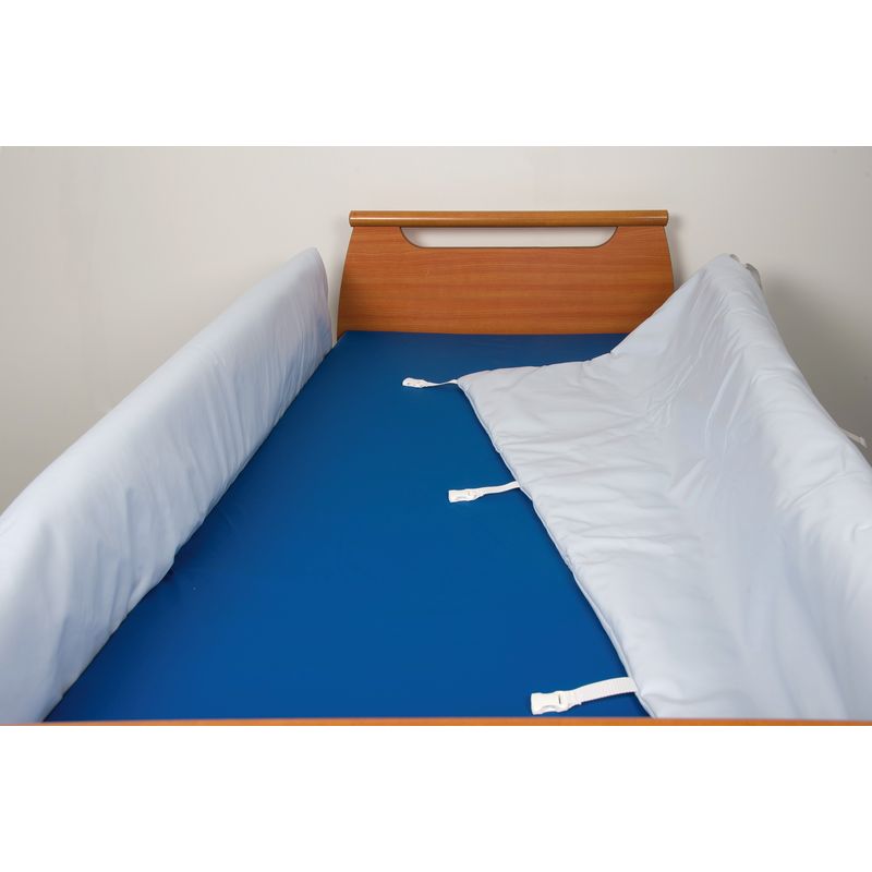 Protection en mousse pour barrière de lit 130 cm